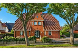 Wohnung kaufen in 25938 Nieblum, Gepflegte Dachgeschosswohnung in begehrter Lage von Wyk