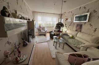 Wohnung kaufen in 24109 Mettenhof, Als Kapitalanlage oder zur Selbstnutzung: Freie 4-Zimmer-Wohnung mit Balkon und Kellerabteil