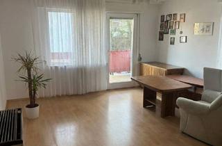 Wohnung kaufen in St. Georgenstrasse 49, 75175 Südoststadt, 2,5-Zimmer-Kapitalanlage mit Entwicklungspotenzial in Hochschulnähe