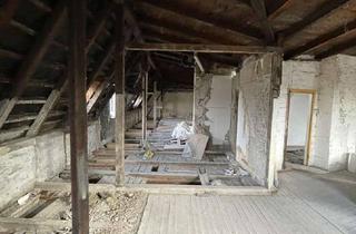 Wohnung kaufen in Julius-Ertel-Straße 18, 21107 Wilhelmsburg, DG-Rohbau mit Vision - 220 m² & genehmigter Dachterrasse, Dachsanierung notwendig