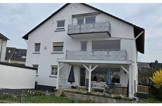 Wohnung kaufen in Robert Schuman Ring 17, 65830 Kriftel, 3-Zimmer Dachgeschosswohnung mit Balkon in Kriftel