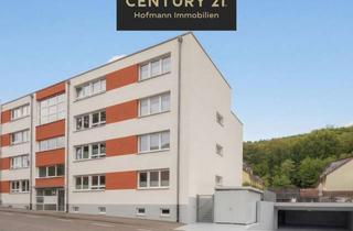 Wohnung kaufen in 79539 Lörrach, Zentral wohnen in Lörrach: Stilvolle 4 Zi. ETW (2012) m. Lift, großem Sonnenbalkon & TG-Stellplatz