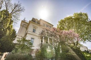 Wohnung kaufen in 65189 Wiesbaden, WOW *Paul & Partner* IM AUKAMM ! TRAUMWOHNUNG IN PRACHTVOLLER ALTBAUVILLA MIT GARTEN !