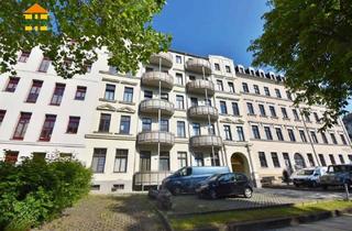 Wohnung kaufen in Straße Der Nationen 126, 09113 Schloßchemnitz, Renditeknaller: 8% Rendite - vermietete 1-Raum-Wohnung mit Balkon und EBK