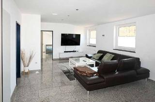 Wohnung kaufen in 34298 Helsa, Helsa: Sanierte 4-Zimmer-Eigentumswohnung!