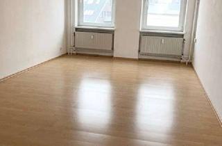 Wohnung mieten in Wismarsche Str., 18057 Kröpeliner Tor-Vorstadt, 3-Raumwohnung in der KTV mit Laminat, Wannenbad und Einbauküche...!!!