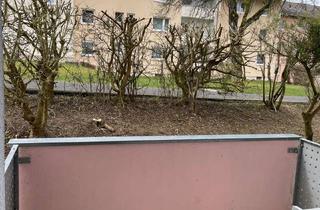 Wohnung mieten in Adalbert Stifter Str. 21, 92237 Sulzbach-Rosenberg, Gut geschnittene 4-Zimmer-Wohnung im Erdgeschoss kurzfristig frei