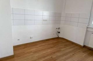 Wohnung mieten in Ostendstr., 75175 Oststadt, Einfache aber großzügige 2-Zimmer Wohnung, Oststadt - Ostendstr. 4