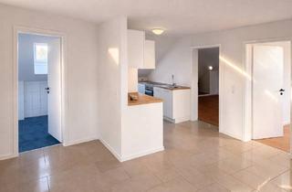 Wohnung mieten in Gottlob-Honold-Straße 12, 89129 Langenau, Frisch renovierte 4 Zimmer Wohnung mit einer neuen Einbauküche