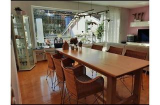 Wohnung mieten in Striegelborn, 57080 Siegen, Gepflegte 4-Zimmer-Wohnung im 2. OG mit Balkon und Küche ( Garage )