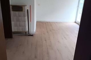 Wohnung mieten in Rotenbergstraße 30, 71394 Kernen, Geräumige 4-Zimmer-Wohnung in Kernen im Remstal