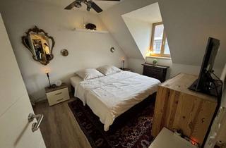 Wohnung mieten in Kühbacher Weg, 86154 Oberhausen, Gepflegte 2-Zimmer Dachgeschosswohnung mit Balkon in Augsburg-Oberhausen