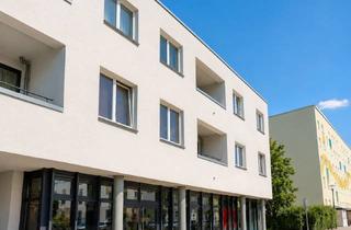 Wohnung mieten in Lise-Meitner-Straße 19, 14974 Ludwigsfelde, Helle 3,5 Zimmer-Wohnung mit Balkon, Einbauküche und gepflegtem Wohnumfeld in Ludwigsfelde