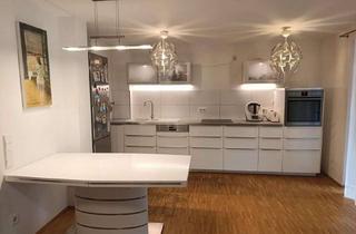 Wohnung mieten in Carl-Schurz-Str. 16, 55543 Bad Kreuznach, Selten in Bad Kreuznach: 100 m² Gartenwohnung mit 2 Bädern, 2 Terrassen, Carport und Stellplatz