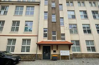 Wohnung mieten in Radeberger Str. 54a, 01900 Großröhrsdorf, Wohnung mit Weitblick im Industriebau, 5Raum, EBK, SP, 2 Bäder, ASR, Aufzug