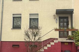 Haus kaufen in 66787 Wadgassen, Renovierungsbedürftiges 1- Familienhaus in Wadgassen mit viel Potenzial