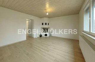 Einfamilienhaus kaufen in 97520 Röthlein, Freistehendes Einfamilienhaus mit modernisiertem Erdgeschoss neuer Heizung und riesigem Garten!