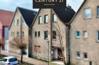 Reihenhaus kaufen in 18356 Barth, Viel Raum für Ihre Ideen – Reihenhaus mit Ausbaupotenzial und Garage