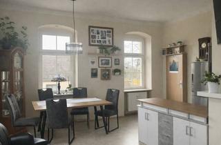 Mehrfamilienhaus kaufen in 15328 Golzow, Elegantes Mehrfamilienhaus in Golzow – charmant umgebaut aus einer historischen Schule.