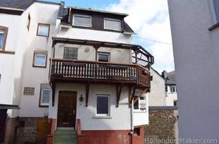 Haus kaufen in 56856 Zell, RESERVIERT: Charmantes Eckhaus mit Balkon und herrlichem Moselblick in Zell (Mosel)