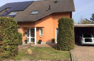 Doppelhaushälfte kaufen in Im Ginsterfeld 19, 53894 Mechernich, Lichtdurchflutete Doppelhaushälfte in Mechernich - Familienfreundliche Lage - Moderne Architektur