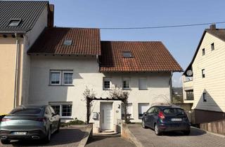 Haus kaufen in 66809 Nalbach, 2-Familienhaus mit großem Grundstück in Nalbach / Bilsdorf