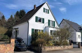 Einfamilienhaus kaufen in 66424 Homburg, Charmantes Einfamilienhaus mit großem Garten in familienfreundlicher Lage von Bruchhof-Sanddorf