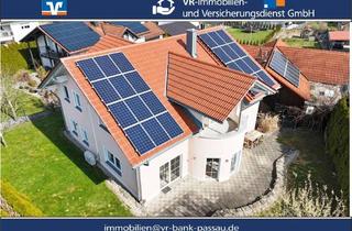 Haus kaufen in 94116 Hutthurm, Charmantes Wohlfühlhaus mit architektonischer Klarheit, einem privaten Spa-Bereich auf Hotelniveau u