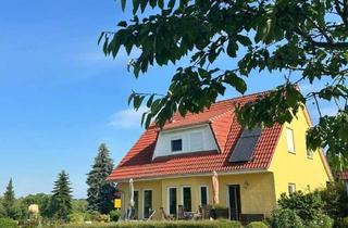 Einfamilienhaus kaufen in Hauptstraße, 17268 Boitzenburger Land, Modernes Einfamilienhaus mit 1.800 m² Garten + 3.300 m² Ackerland/Wiese – vielseitig nutzbar