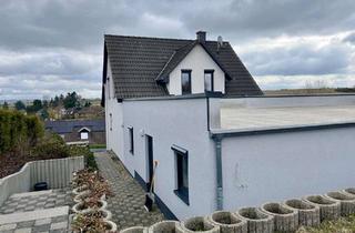 Einfamilienhaus kaufen in 63636 Brachttal, Einfamilienhaus und moderner Anbau – zahlreiche Nutzungsmöglichkeiten