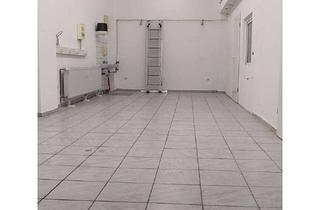 Büro zu mieten in 68623 Lampertheim, gepflegte Gewerbehalle mit Büro und PKW-Stellplätzen