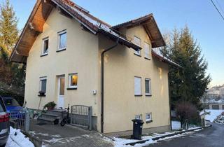 Anlageobjekt in 09648 Mittweida, Gepflegtes Mehrfamilienhaus mit 3 Einheiten in Mittweida zum Kauf