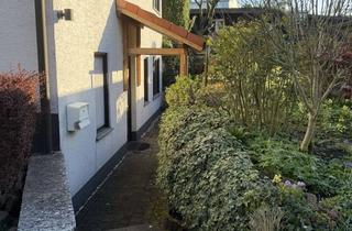 Wohnung mieten in 42655 Solingen, 1 Zimmer Einliegerwohnung mit Stellplatz, Fußbodenheizung & eigenem Eingang – ab sofort verfügbar!