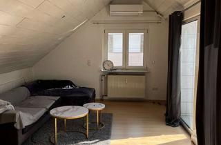 Wohnung mieten in 63303 Dreieich, Helle 2-Zimmer-DG-Wohnung mit Balkon und Klimaanlage