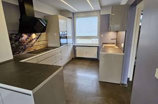Wohnung mieten in 55128 Bretzenheim, Helle, modernisierte 4-Zimmer-Wohnung mit Balkon, Stellplatz & Top-Küche in Mainz-Bretzenheim