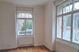 Wohnung mieten in 90489 Veilhof, Stilvolle 4-Zimmer-Hochparterre-Wohnung mit hochwertiger Ausstattung in Nürnberg