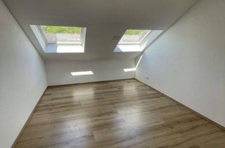 Wohnung mieten in 97236 Randersacker, Helle DG-Wohnung (55 m2, 2 Zimmer) mit neuer Küche, Balkon, 2 Stellplätzen, Keller und Garten