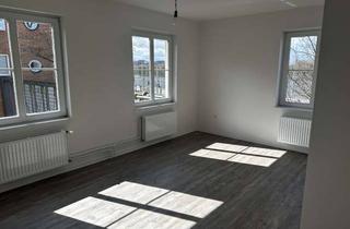 Wohnung mieten in Jungnickelstraße, 21109 Wilhelmsburg, Neue Wohnung, neues Glück! Helle 2-Zimmer-Wohnung