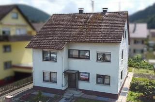 Haus kaufen in Mörikestraße 16, 75323 Bad Wildbad, Dreifamilienhaus mit Garten, Terrasse, Balkon und Garage - sofort bezugsfrei!