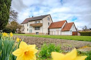 Haus kaufen in 88525 Dürmentingen, „Mehr Garten geht nicht: Zweifamilienhaus auf über 5.700 m² Grünfläche“