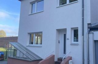 Haus mieten in Langwahn 84, 52249 Eschweiler, Freistehendes, grundsaniertes EFH mit hoher Energieeffizienz und PV Anlage