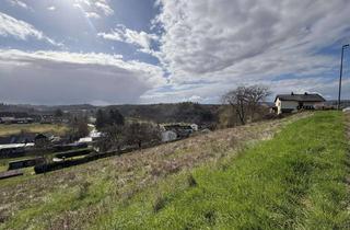 Grundstück zu kaufen in 66687 Wadern, Traumhaftes Baugrundstück mit Weitblick in Wadern-Rathen