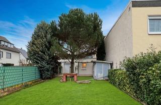 Grundstück zu kaufen in 56070 Wallersheim, Attraktives Baugrundstück in Koblenz-Wallersheim mit einem Luxusgaragenhaus mit Baupotenzial.