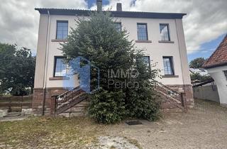 Haus kaufen in 34414 Warburg, Außergewöhnliches Wohnhaus mit Nebengebäuden in Warburg-Germete