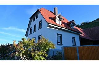 Haus kaufen in 79235 Vogtsburg, Vogtsburg im Kaiserstuhl - Bickensohl - Wohnhaus mit Scheune und Stall in Bickensohl - zwei Wohnungen, ruhige Lage