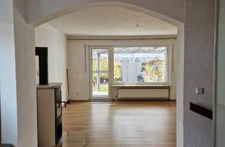 Haus kaufen in 91126 Schwabach, Schwabach - Reiheneckhaus inkl. Küche, Kaminofen - Provisionsfrei