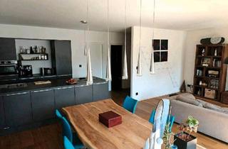 Wohnung kaufen in 22527 Hamburg, Hamburg - Exklusives Raumkonzept: En-suite Bad, Ankleide, 44m2 Wohn-Esszi.