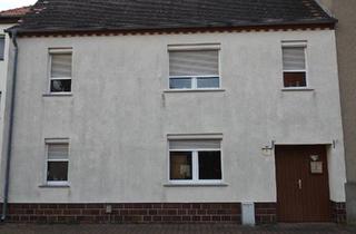 Haus kaufen in 06792 Sandersdorf, Sandersdorf-Brehna - Haus mit Ausbaureserve