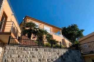 Haus kaufen in 85080 Gaimersheim, Gaimersheim - verkauft werden zwei legale Häuser in Montenegro