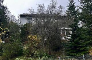 Haus kaufen in 67714 Waldfischbach-Burgalben, Waldfischbach-Burgalben - Ein-Zweifamilienhaus freistehend